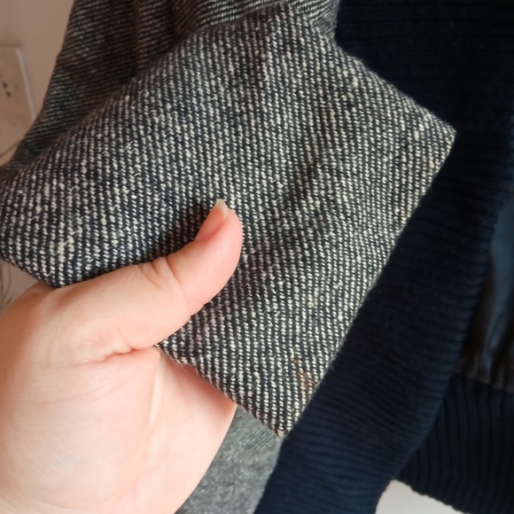 Checkered Korean Short Coat - Picture 6 of 17